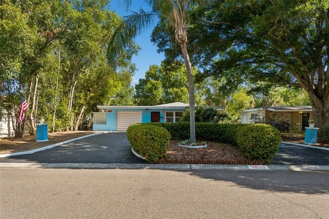 Building Photo - 5857 4th Ave N