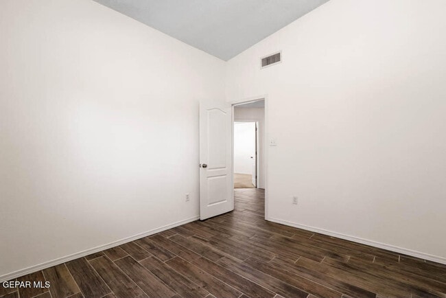 Building Photo - 14266 Gil Reyes Dr