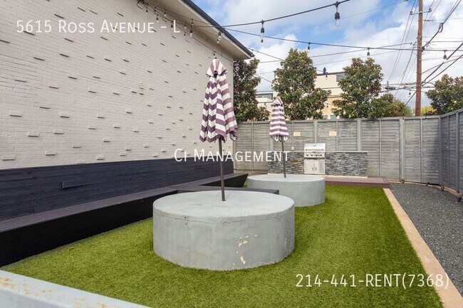 Building Photo - 5615 Ross Ave