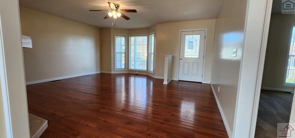 Building Photo - 3429 WJ Robinson Rd