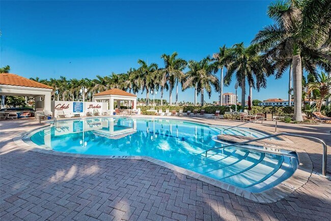Building Photo - 6105 Bahia Del Mar Cir