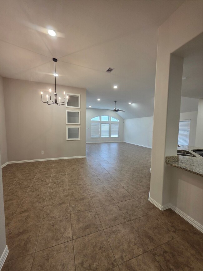 Building Photo - 26634 Grey Sparrow Dr