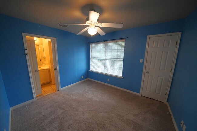 Building Photo - 68 Chapel Hill Cir