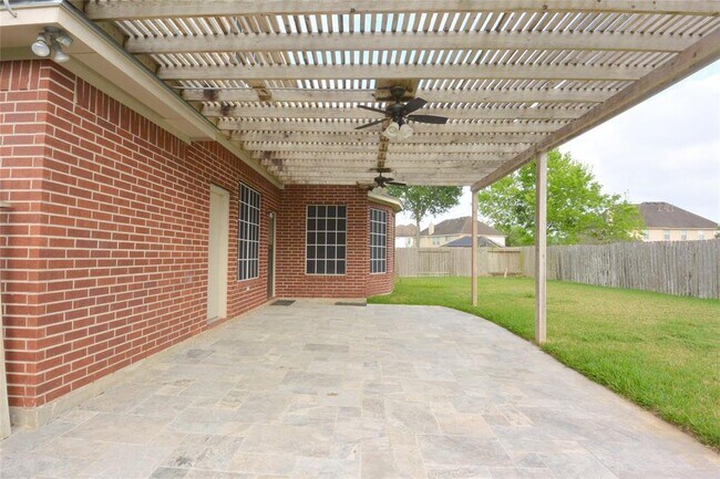 Building Photo - 5902 Indian Hills Ln