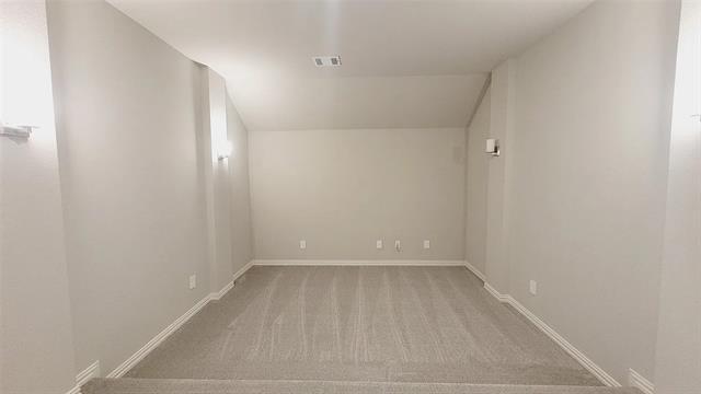 Building Photo - 1000 Owen Dr