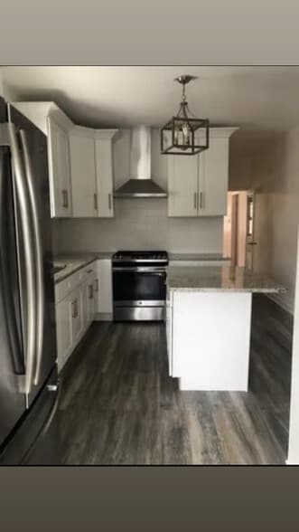 Primary Photo - 1409 S 61st Ave
