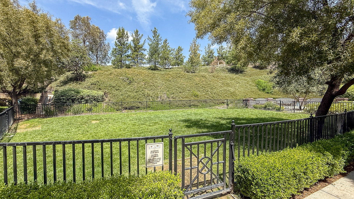 Building Photo - 28566 Herrera St