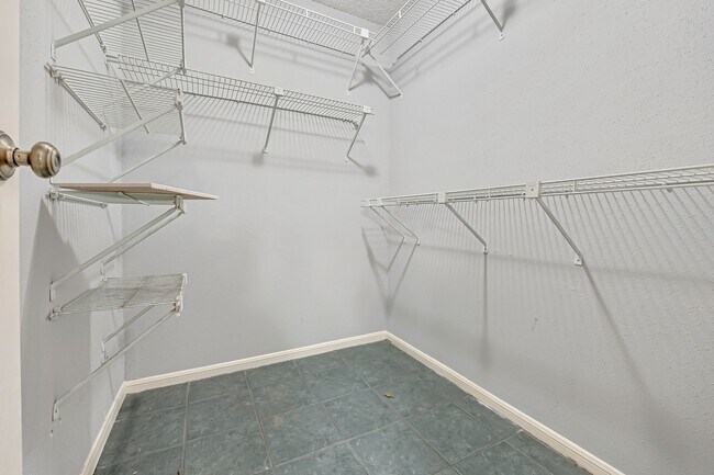 Building Photo - 2120 El Paseo St