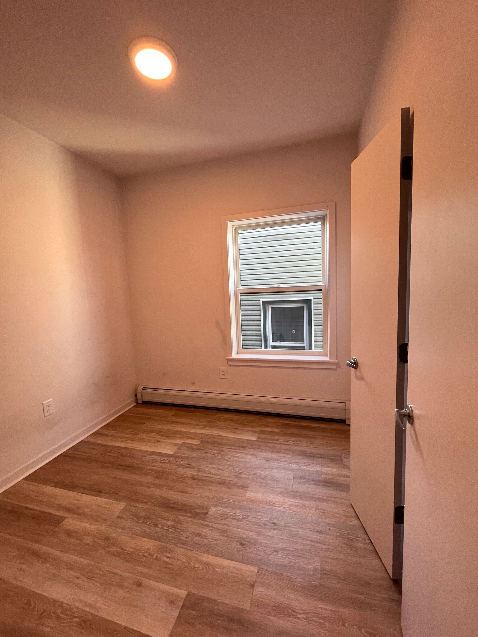444 Bergen 3L - 441 Bergen Ave