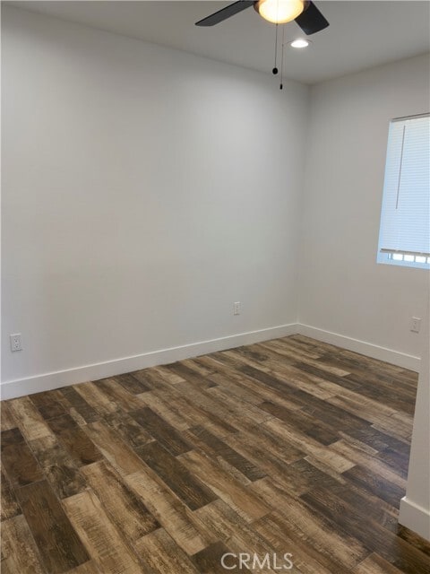 Building Photo - 523 W 78th St