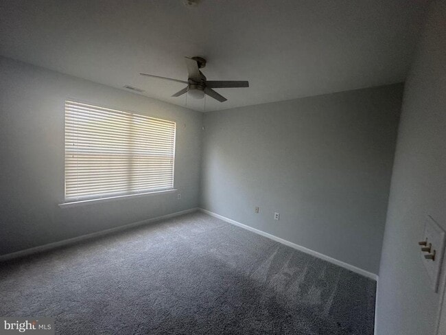 Building Photo - 3877 Shiner Ct