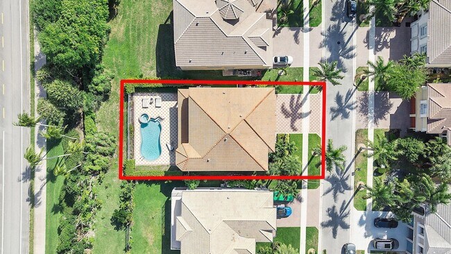 Building Photo - 9173 Delemar Ct