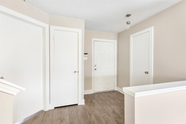 Building Photo - 19106 Spruce Bough Ln