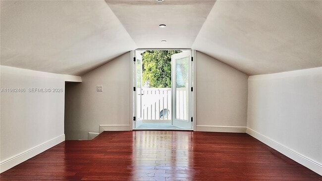 Building Photo - 1721 Fletcher St