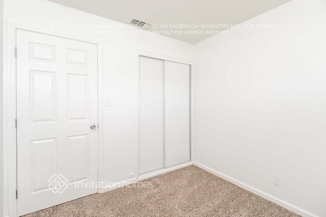 Building Photo - 6121 N Haven Dr