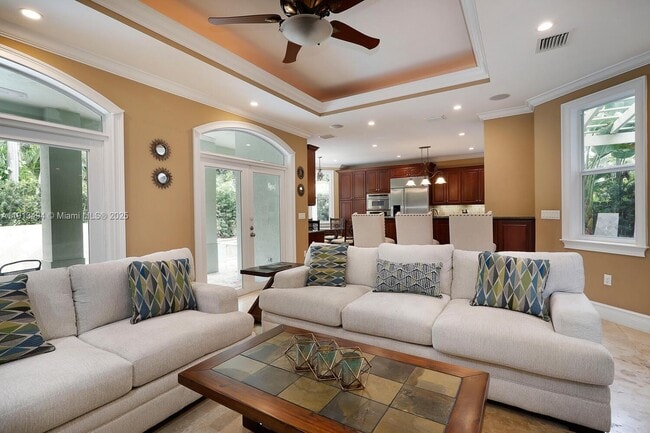 Building Photo - 4065 Battersea Rd