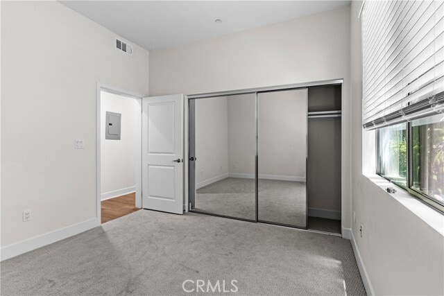 Building Photo - 13337 Beach Ave