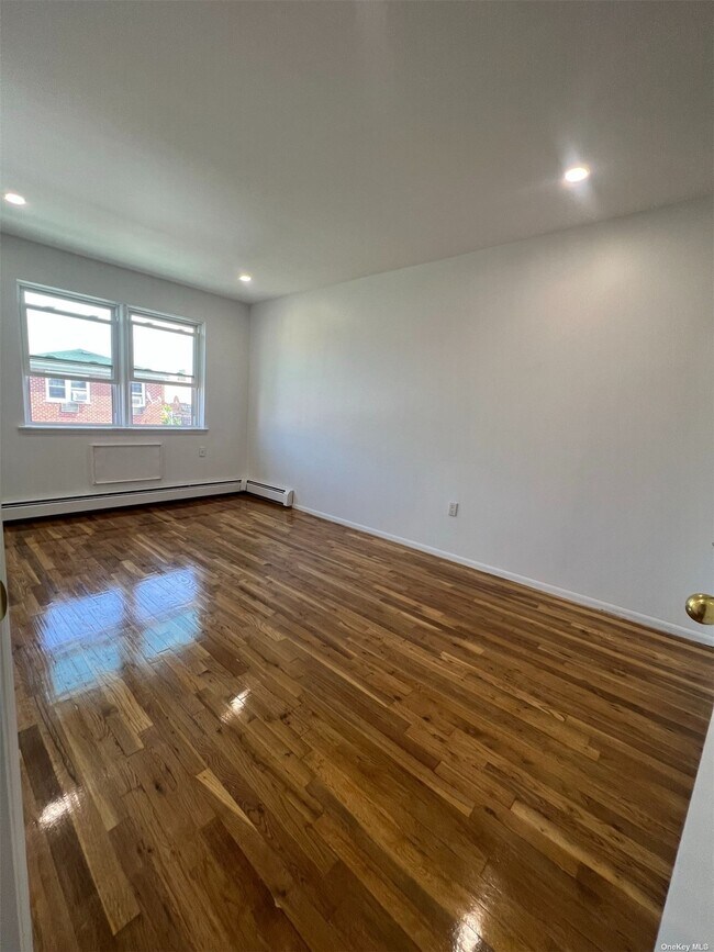 Building Photo - 45-87-87 160th St