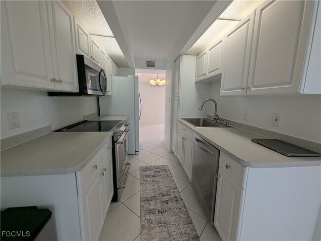 Building Photo - 17189 Terraverde Cir