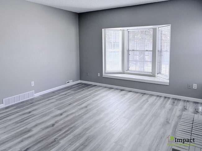 Building Photo - 18002 Becket Dr