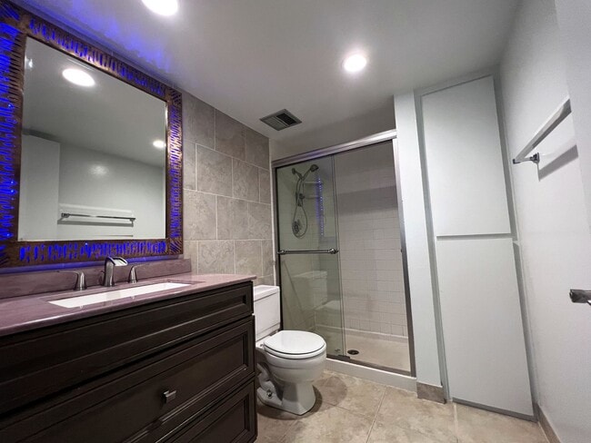 Building Photo - ***MOVE IN SPECIAL: SCOTTSDALE SHADOWS LUXURY CONDO WITH AC, WATER INCLUDED AND 9 HOLE GOLF