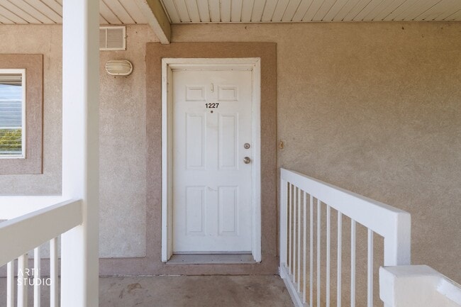 Building Photo - 1227 W 160 N