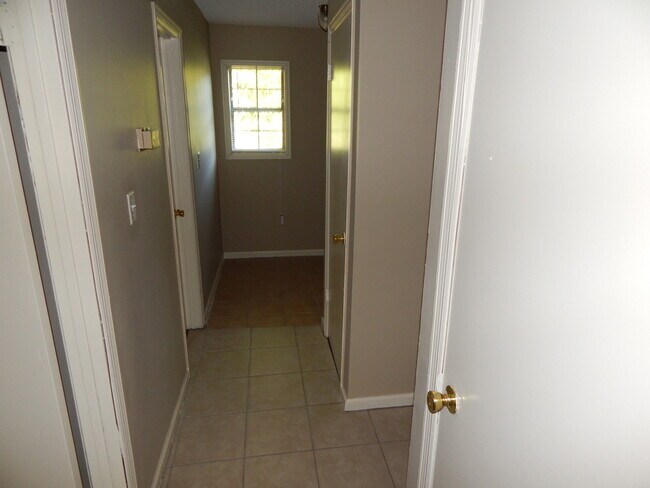 Building Photo - 3539STUD