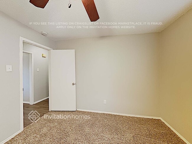 Building Photo - 661 Dandelion Dr