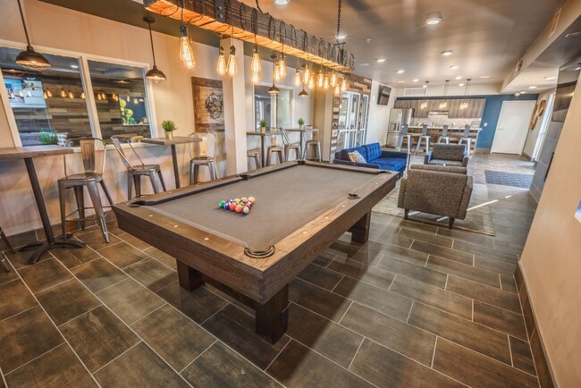Building Photo - Live the U32 Lifestyle in this 4 Bedroom 2...