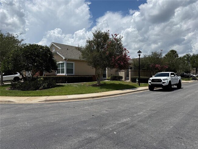 Building Photo - 14457 Mandolin Dr