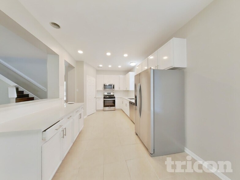 Building Photo - 4015 Camelia Glen Ln