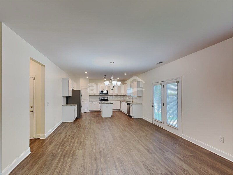 Building Photo - 907 Yancey Ct