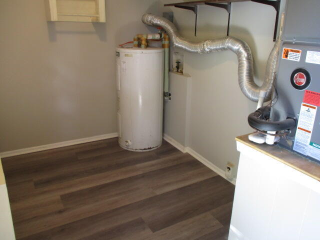 Building Photo - 5 Hidden Cove Cir