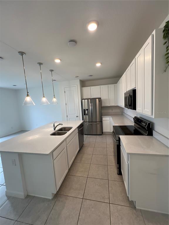 Building Photo - 1025 Plantation Ln