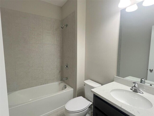 Building Photo - 8025 Kelsey Pl