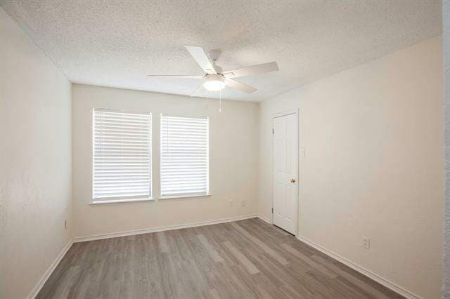 Building Photo - 12501 Hornbeam Dr