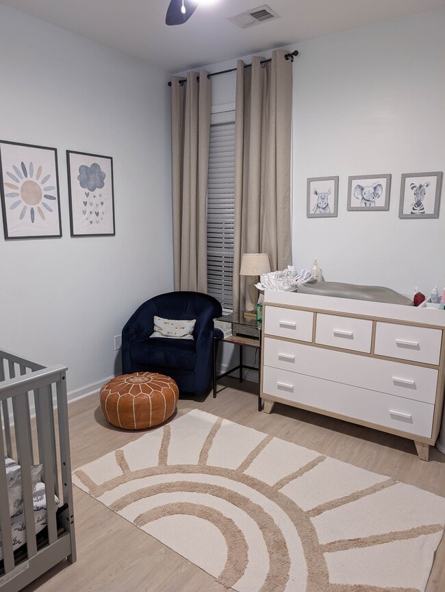 Building Photo - 4717 Farm Lake Dr