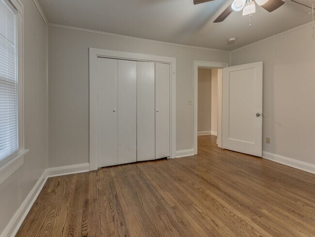 Building Photo - 3 Bedroom 2 Bath home in Shawnee!