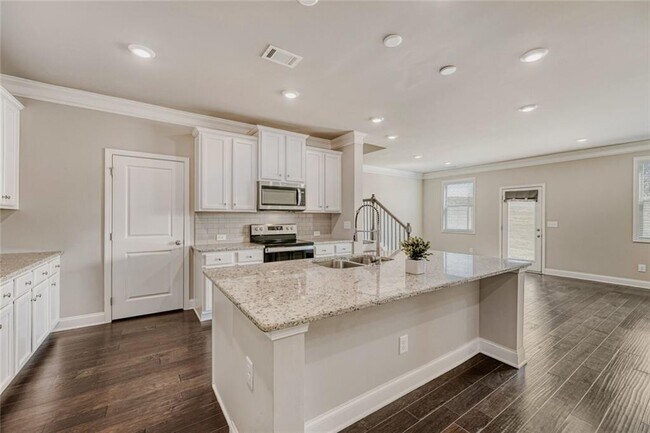 Building Photo - 2527 Pearl Rdg Trce