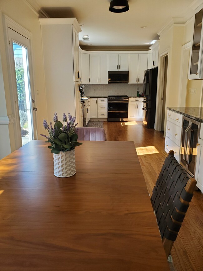 Kitchen /Dining - 3009 Alston Dr