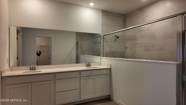Building Photo - 74 Bevins Ln