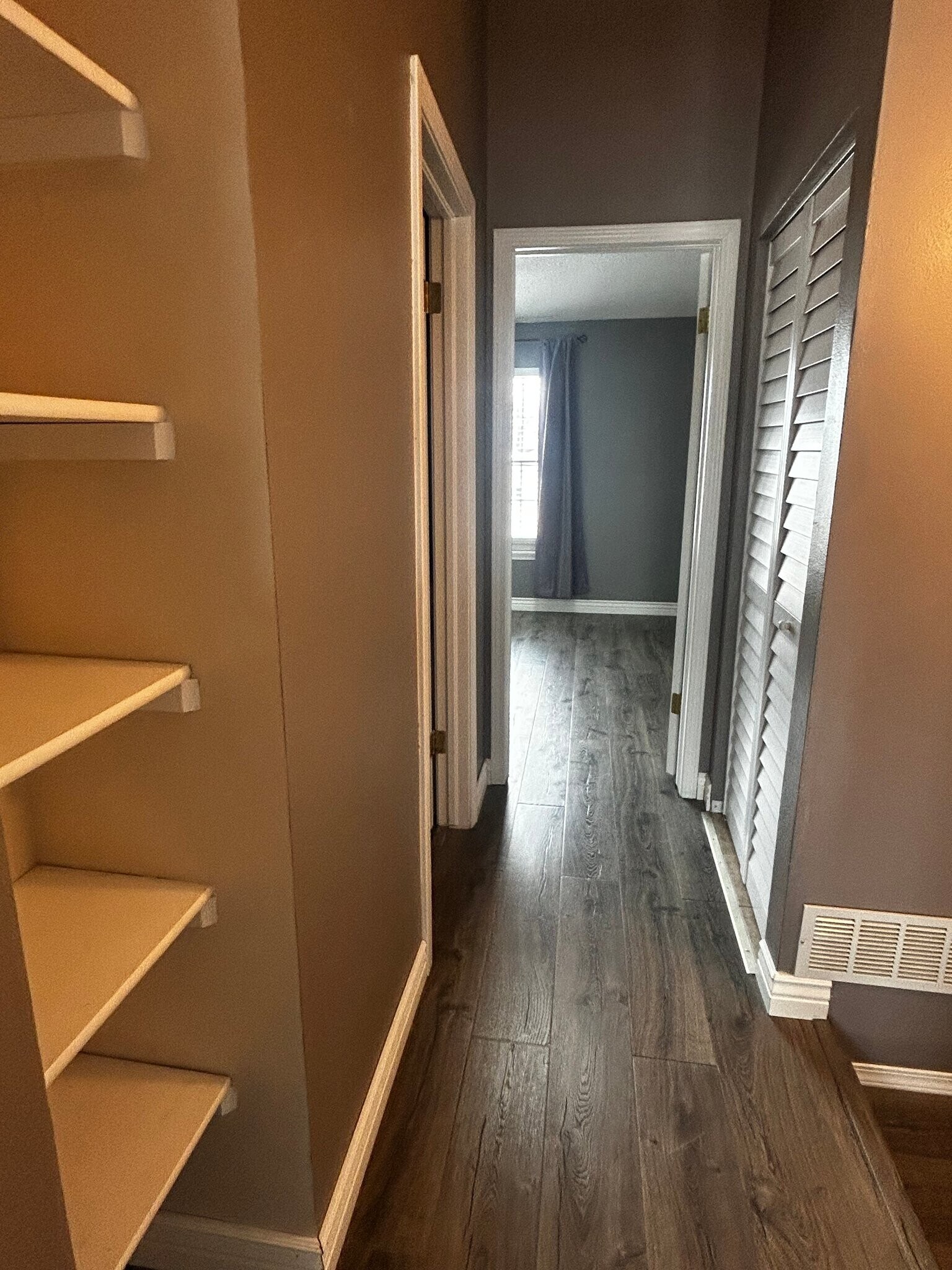 Building Photo - 16901 E Chenango Ave