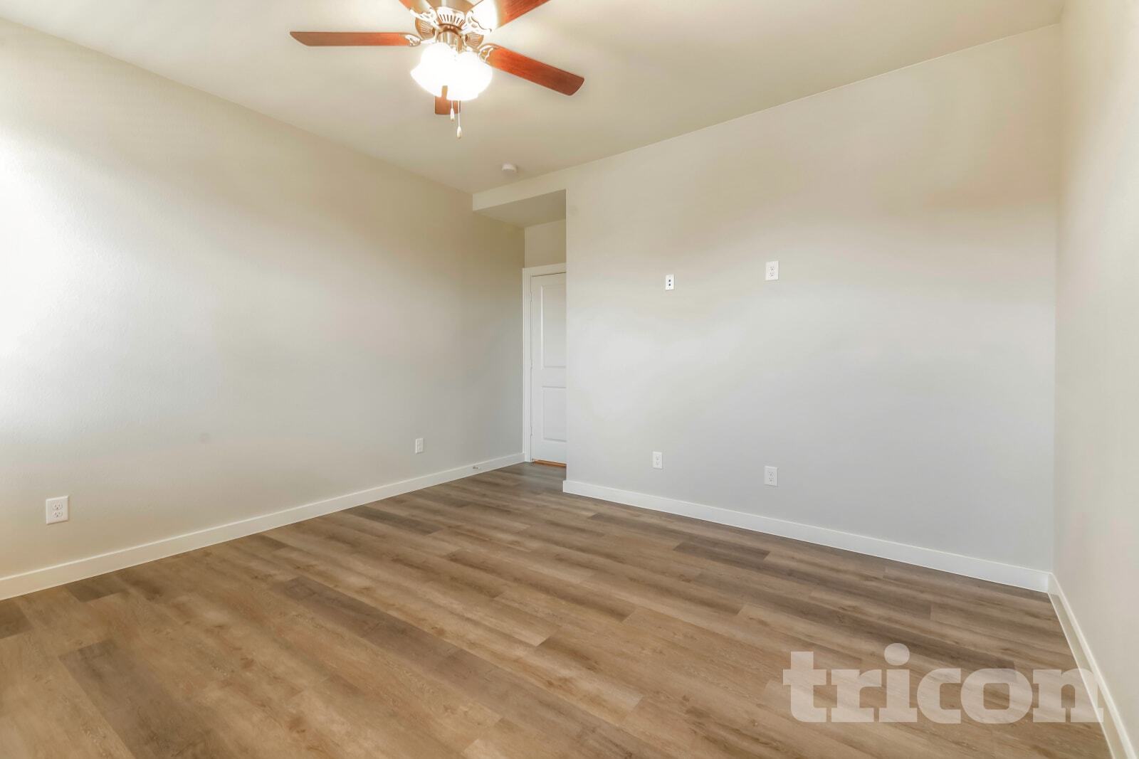 Building Photo - 2533 Dulaney Dr