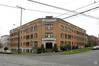 Building Photo - La Charme Apartments