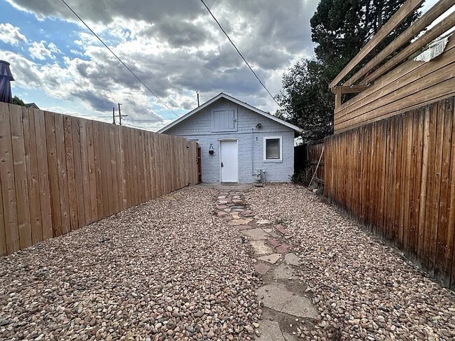 Primary Photo - 431 Bannock St