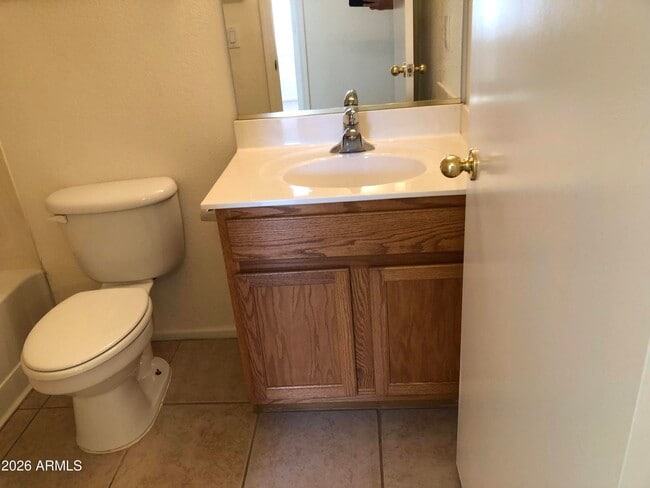 Building Photo - 16668 W Belleview St