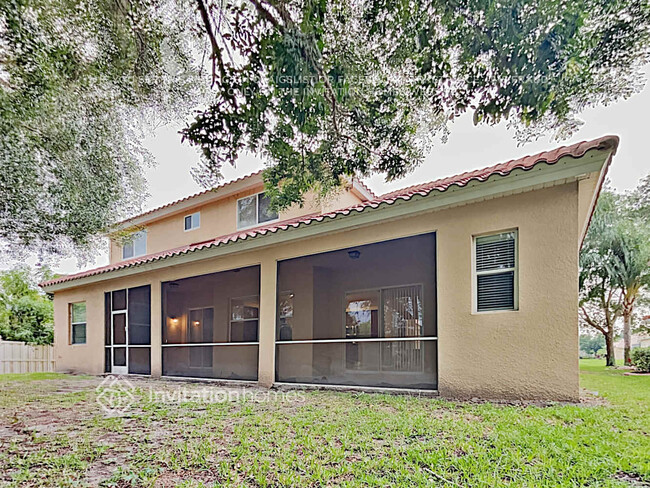 Building Photo - 310 Calliope St