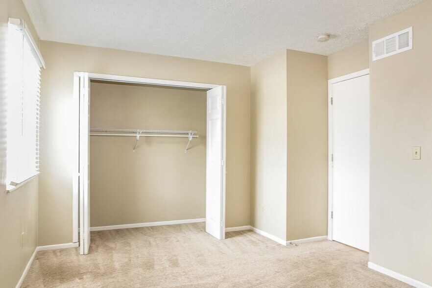Building Photo - 3468 Whisper Creek Dr