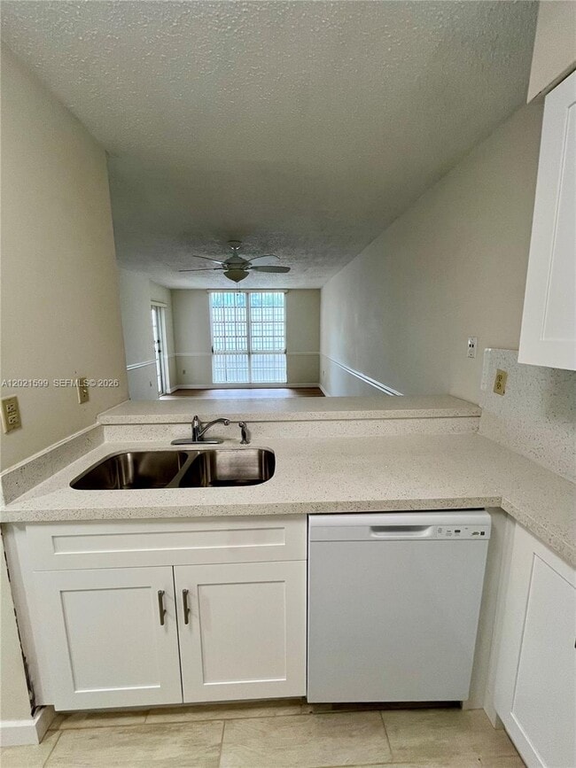 Building Photo - 1280 S Alhambra Cir