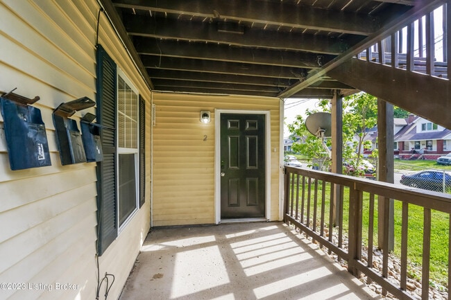 Building Photo - 1439 Beech St